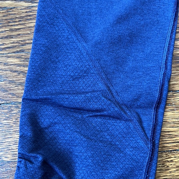 Lululemon In The Flow Crop ll Size 4 - Picture 6 of 16